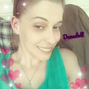 Meet your Posher, Dana